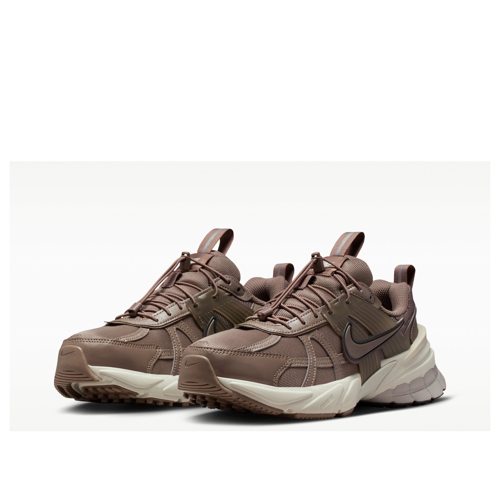 (WMNS) Nike V2K Run 'Mink Brown Light Bone' IH0388-200