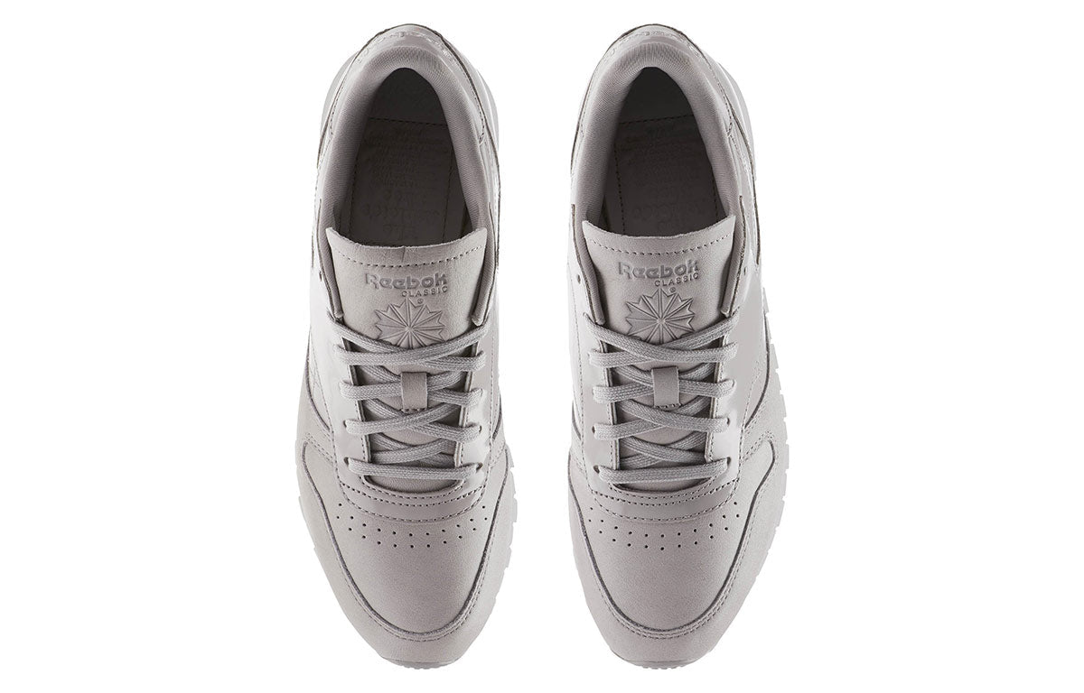 (WMNS) Reebok Classic Leather Running shoes 'Grey' BS6585