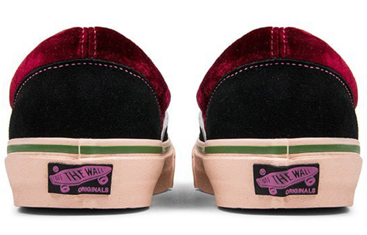 Vans Feature x Classic Slip-On 'Sinners Club' VN000UDFPTZ