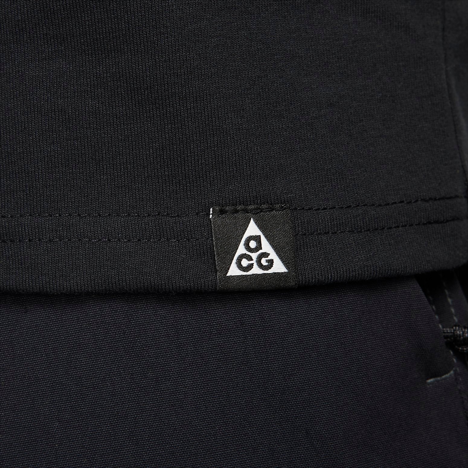 Nike ACG T-Shirt Asia 'Black' FJ2138-010