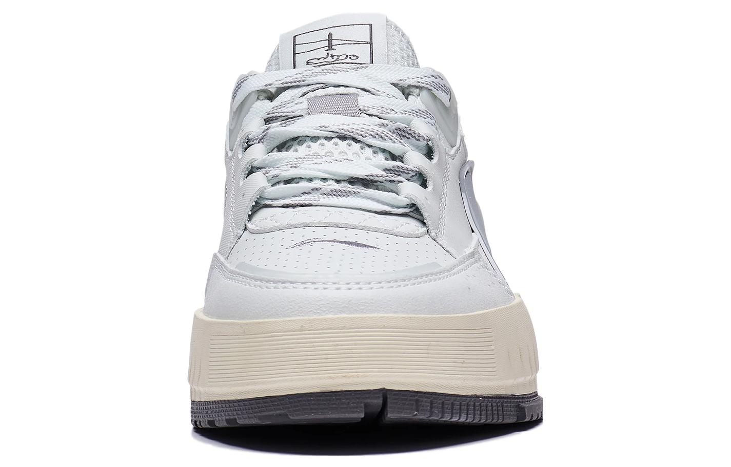 (WMNS) Li-Ning Casual Skate Shoes 'White Silver' AGCT136-4