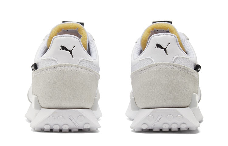 (WMNS) PUMA Future Rider 'Galentine's Day - White' 380121-02