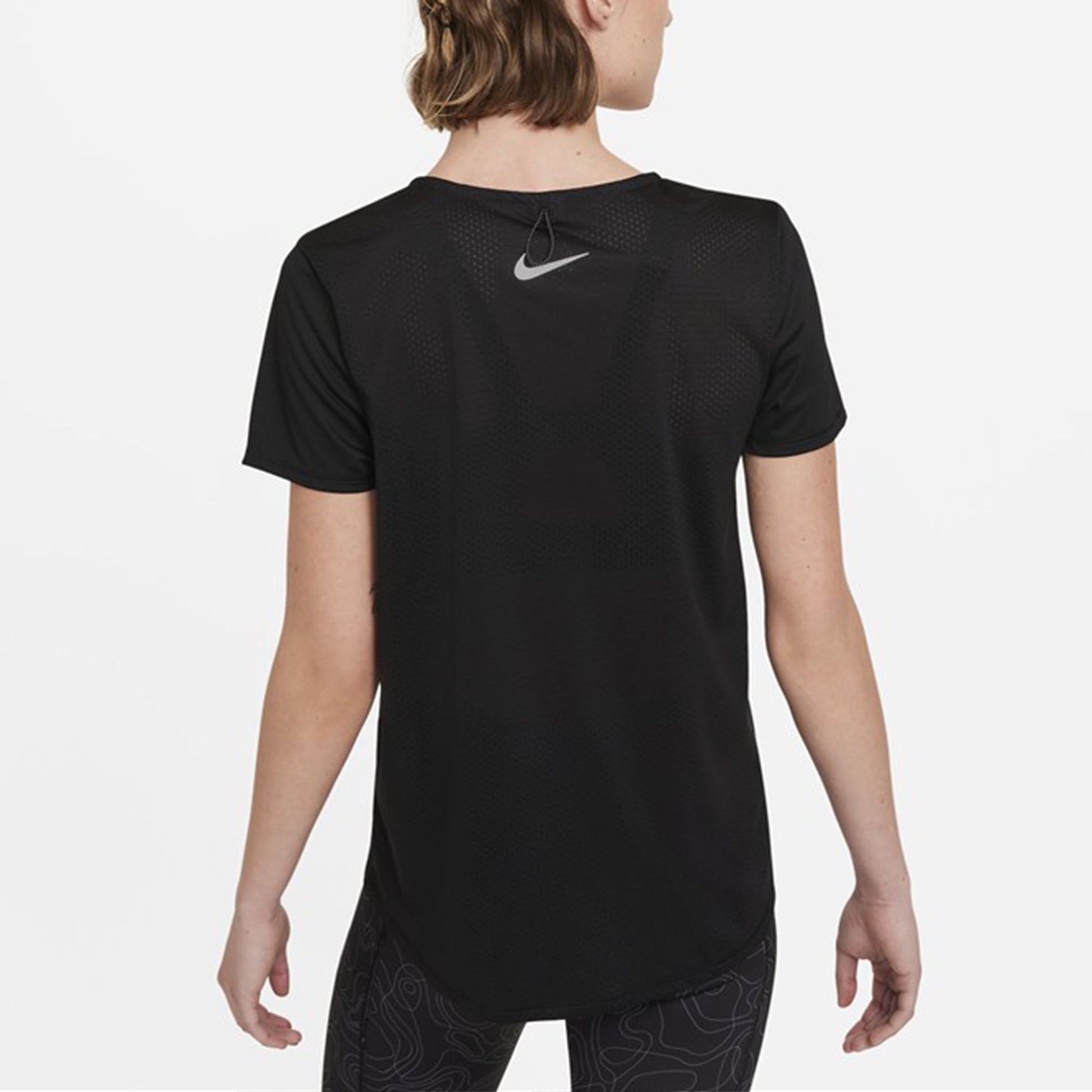 (WMNS) Nike Dri-FIT Reflective Logo Printing Quick Dry Breathable Sports Short Sleeve Black T-Shirt DA1247-010