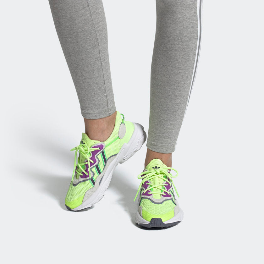 (WMNS) adidas Ozweego 'Hi-Res Yellow Orchid Tint' EE5720
