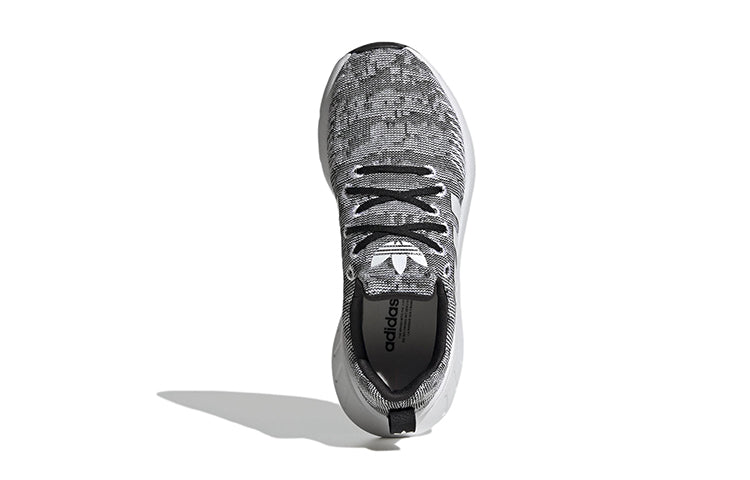(GS) adidas originals Swift Run 22 'White Black' GZ1554