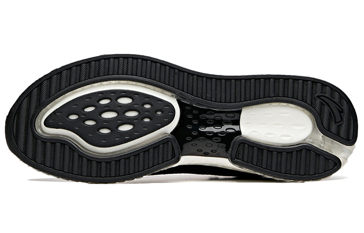 (WMNS) ANTA Elastic Low 'Black White' 122015501-1