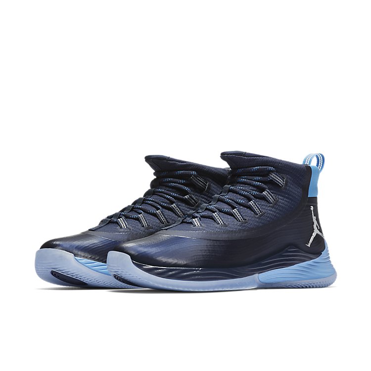 Air Jordan Ultra Fly 2 'Midnight Navy Metallic Silver' 897998-405