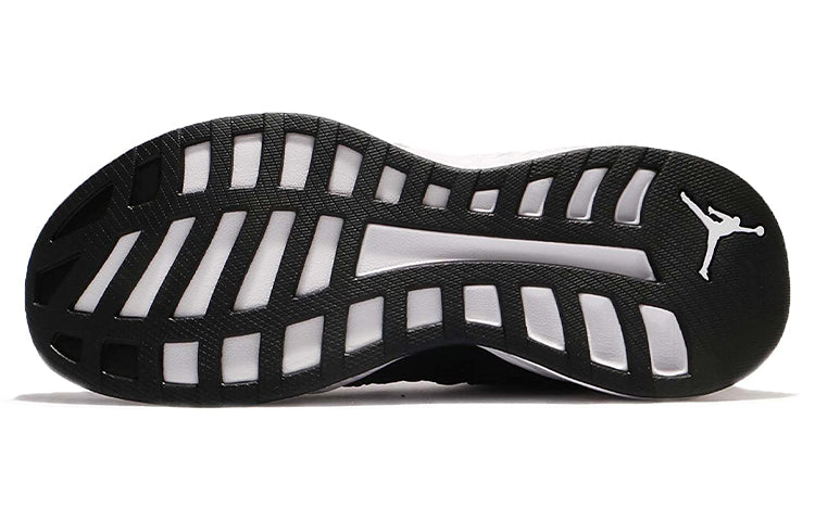Air Jordan Formula 23 Low 'Black White' 919724-011