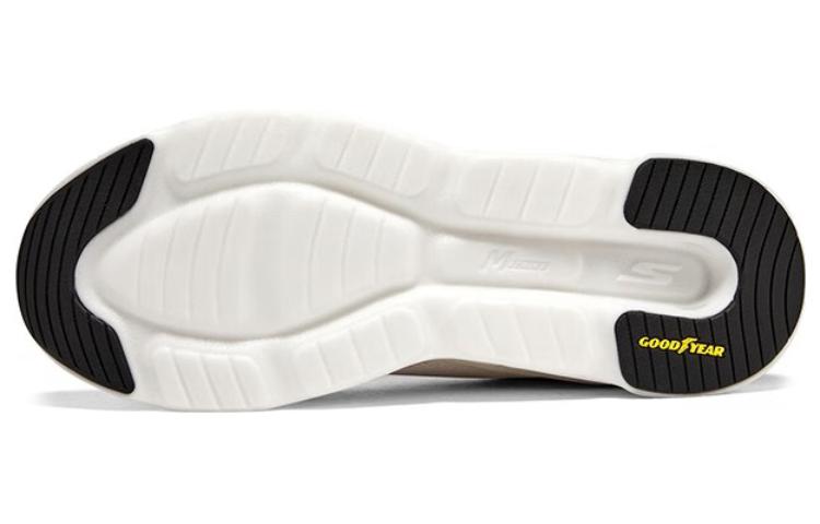 Skechers GO RUN SWIRL TECH SPEED 'White Black' 220905-WTBK