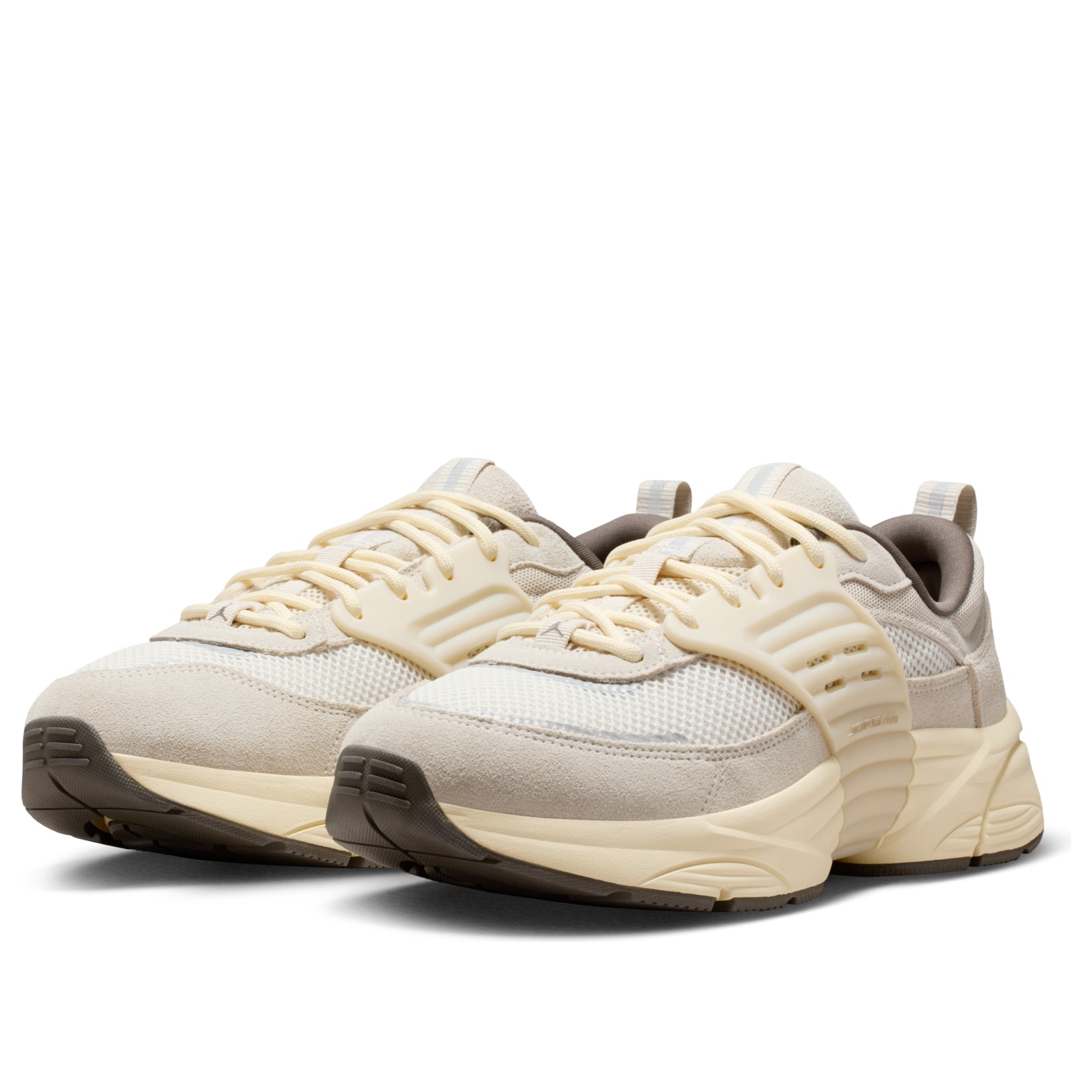 Air Jordan Trunner O/S 'Light Orewood Brown' IB3722-101