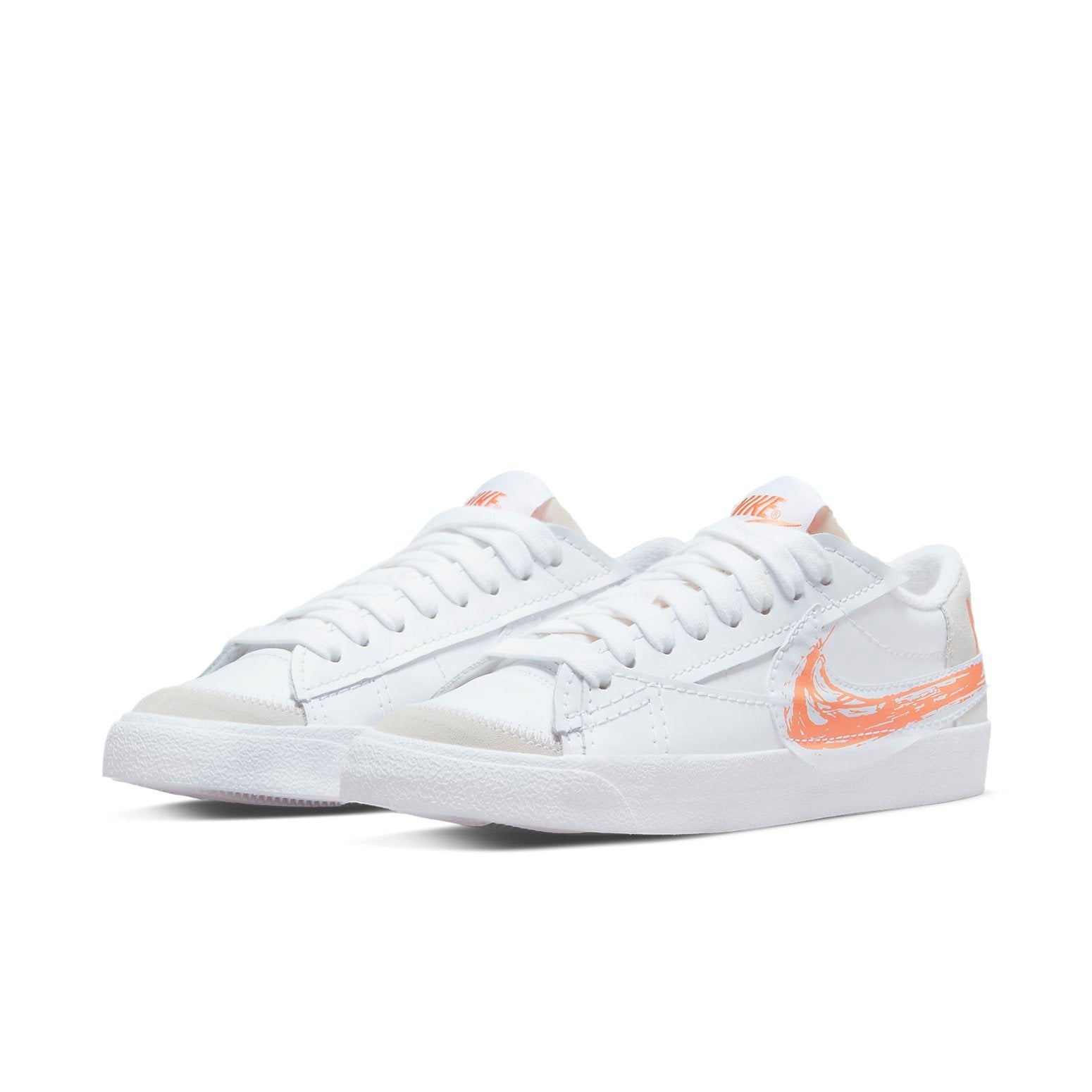 (WMNS) Nike Blazer Low Jumbo 'White Orange' DX2648-100