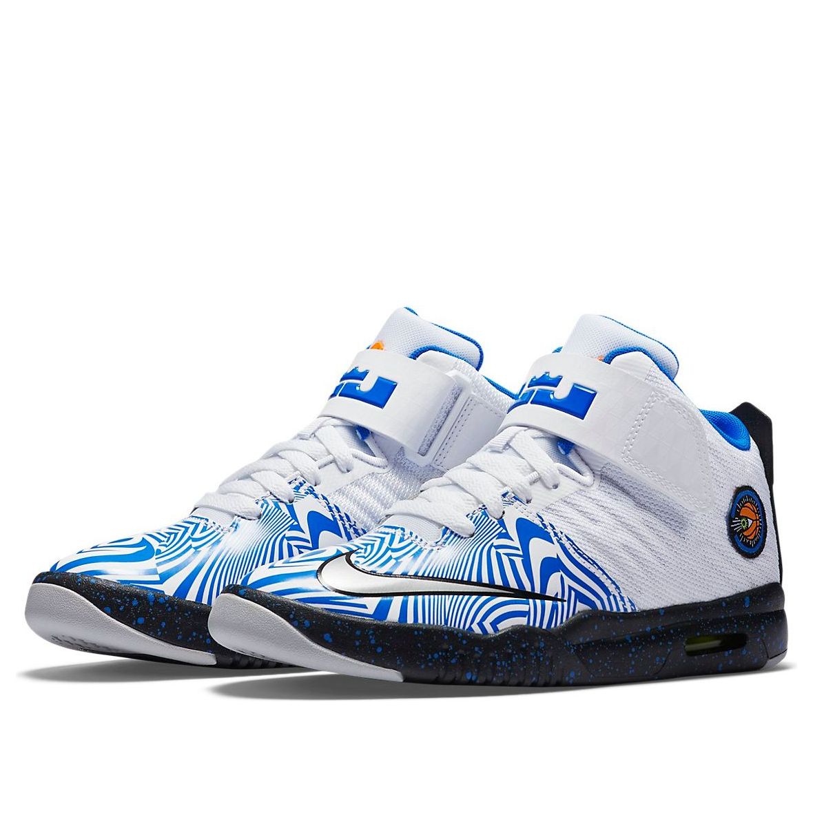 (GS) Nike Lebron Air Akronite White/Blue 819832-101