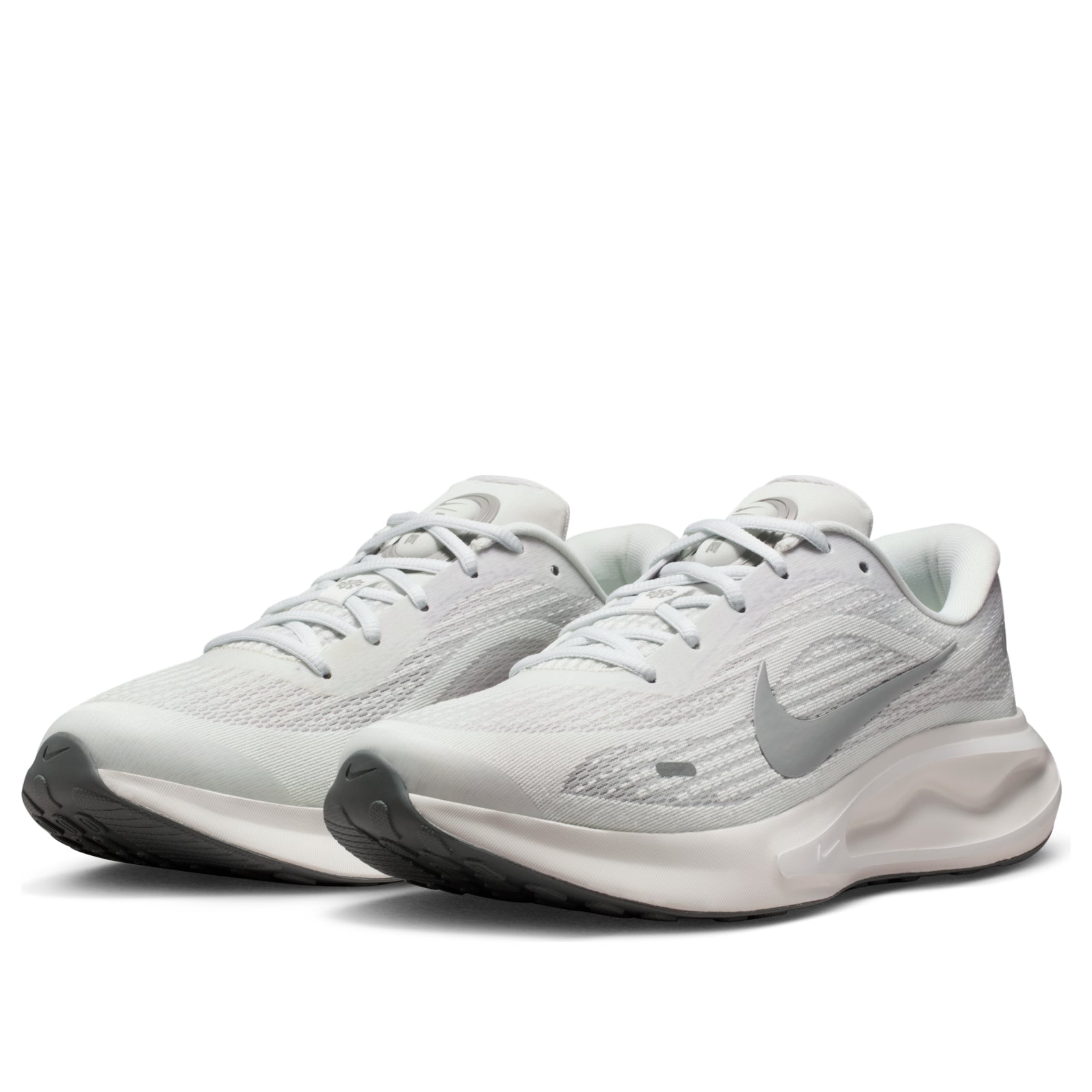 Nike Journey Run 'Summit White Light Smoke Gray' FN0228-107