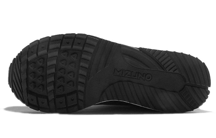 Mizuno Gv87 'Black White' D1GA170609