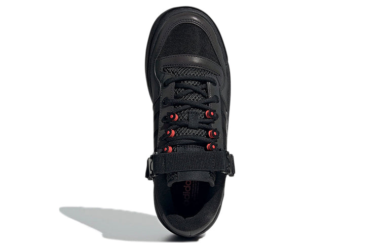(WMNS) adidas Triple Platforum Low 'Black Iridescent' GY9607