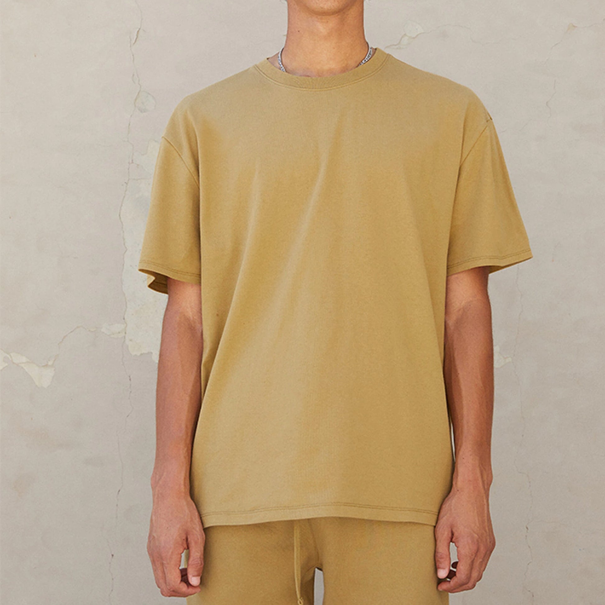 Fear of God Essentials FW21 Logo Tee 'Amber' FOG-FW21-009