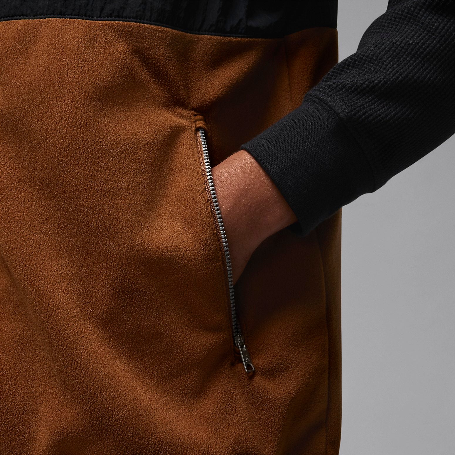 Air Jordan Essentials Winter Vest 'Black Brown' FD8629-281