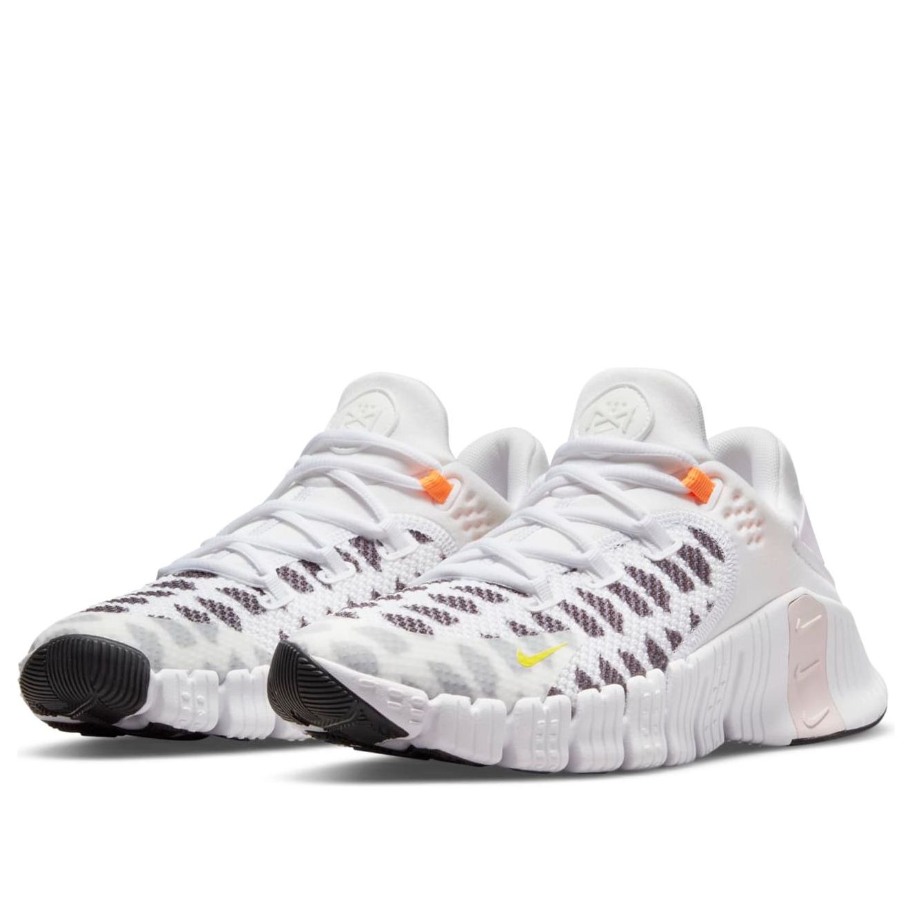 (WMNS) Nike Metcon 4 'Printed White Black' DJ4310-074