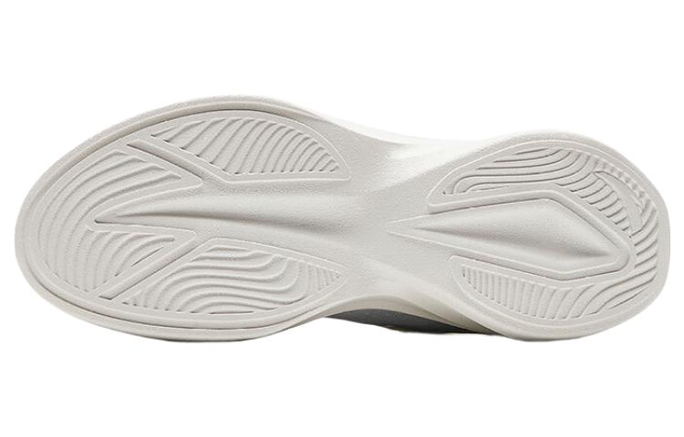 (WMNS) ANTA Leaf 4 'Purple' 922335555-4