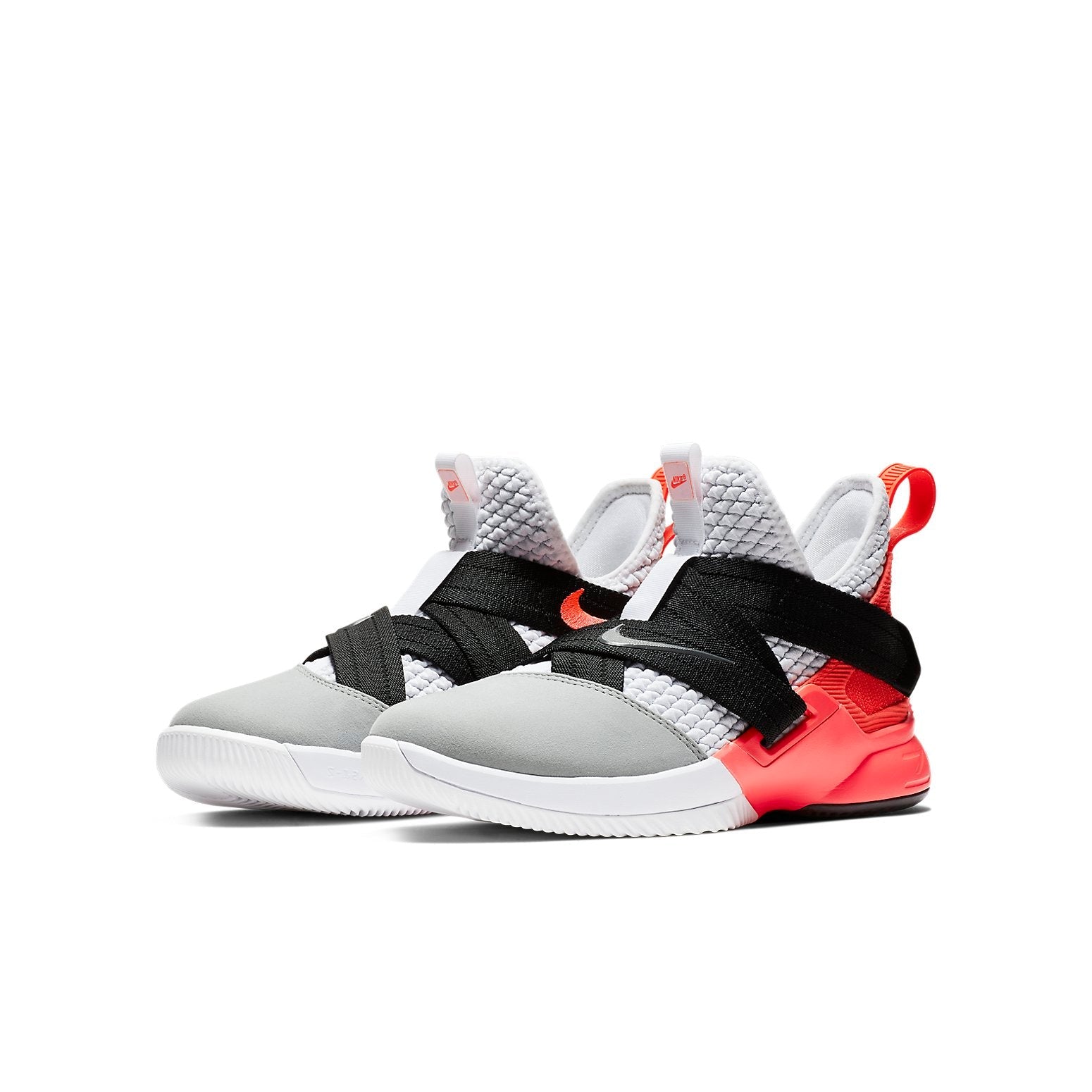 (GS) Nike LeBron Soldier 12 SFG 'White Flash Crimson' AO2910-102