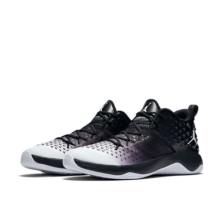 Air Jordan Extra Fly X 'White Black' 914668-110