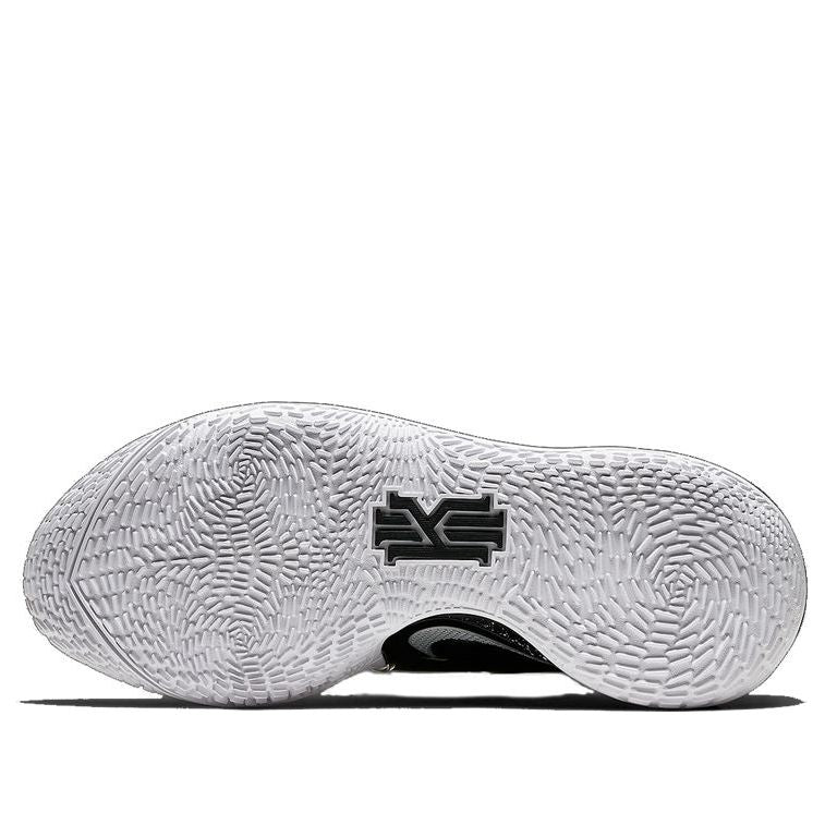 Nike Kyrie Low 2 'Black Metallic Silver' AV6337-003
