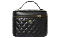 CHANEL 22SS Sheepskin Handbag Women's Black