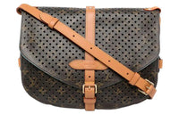 LOUIS VUITTON 2011s Saumur 30 Shoulder Bag