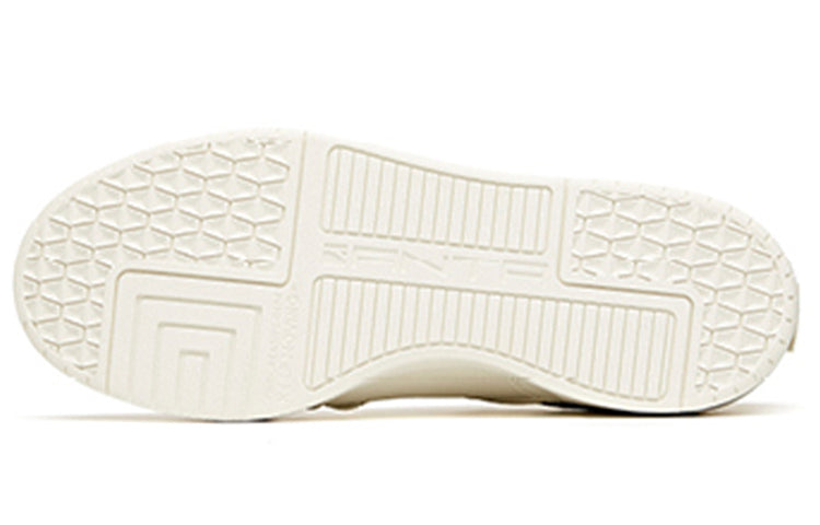 ANTA Skateboarding Shoes 'White Yellow' 912118081-2