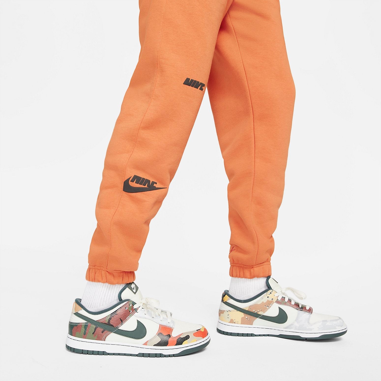 Nike Sportswear Sport Essentials+ Sweatpants 'Hot Curry' DM6871-808