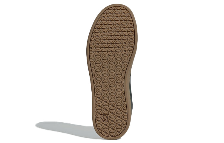 adidas 5.10 District Flats EE8848