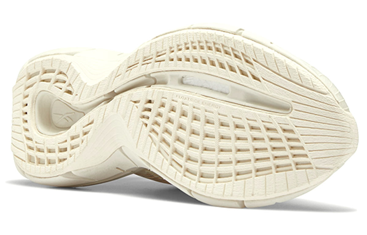 (WMNS) Reebok Zig Kinetica 2 'Chalk Orange Flare' FX9402
