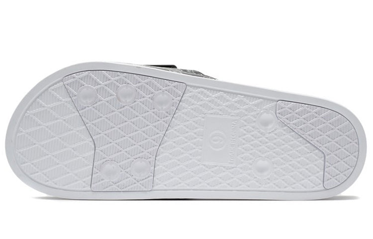 Li-Ning x Disney Soft Light Slipper 'White Black' AGAQ023-7