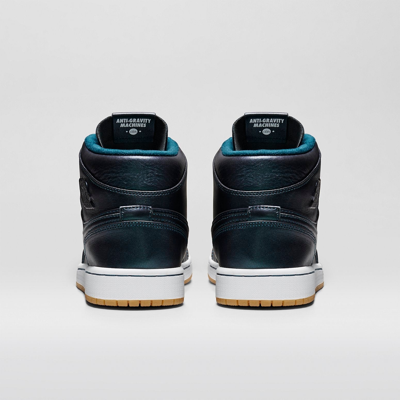 Air Jordan 1 Mid Nouveau 'Space Blue' 629151-404