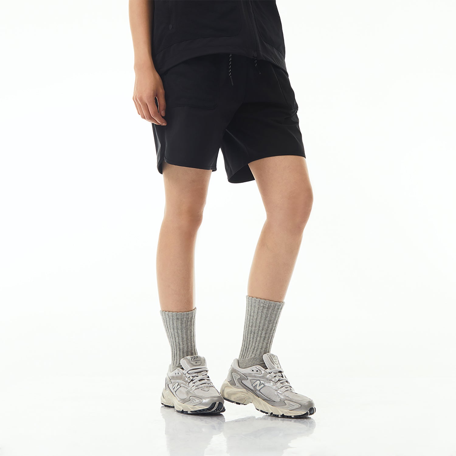 New Balance Woven Short With Mesh Pocket Asia Sizing 'Black' NVE24171-BK