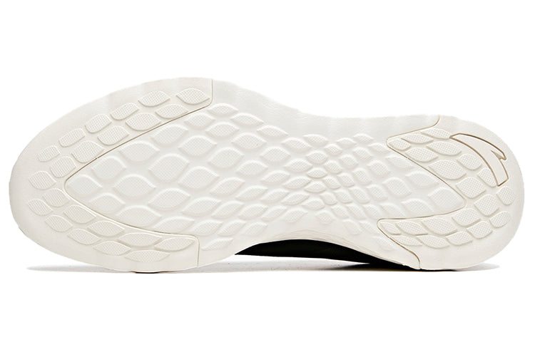 (WMNS) ANTA Running Series Sneakers 'Simple Black White' 12935542-4