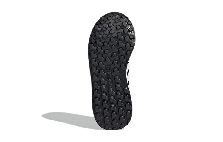 (GS) adidas originals Forest Grove J 'Black White' EE6557