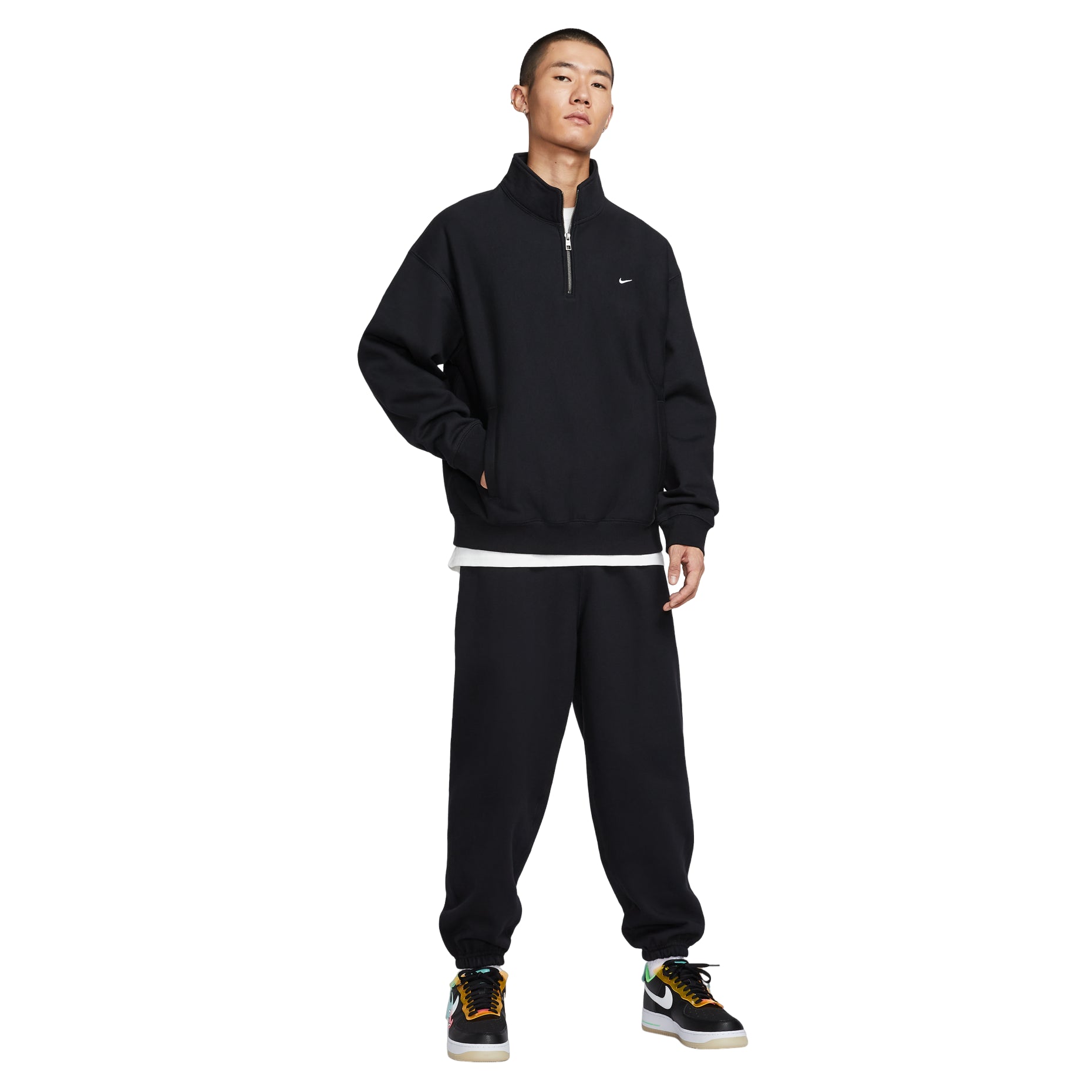 Nike Solo Swoosh Plush Top 'Black White' HV1095-010