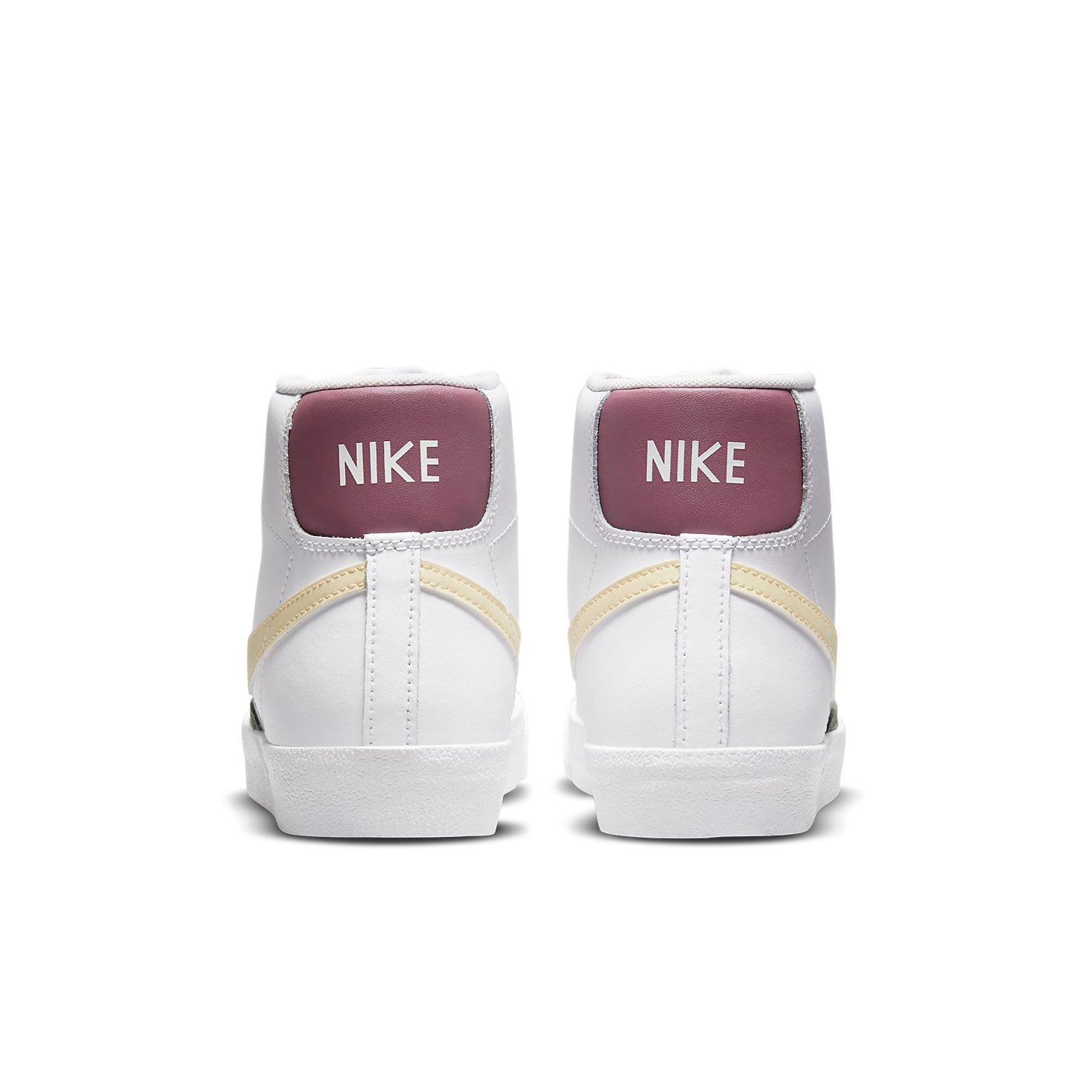 (WMNS) Nike Blazer Mid '77 'White Multi' DN5052-100