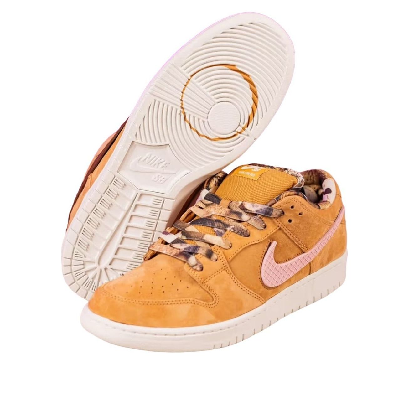 Nike x NOTE Manchester SB Dunk Low 'Brew & Biscuits' IO9508-200