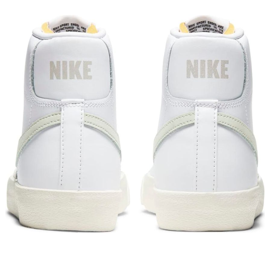 (WMNS) Nike Blazer '77 Vintage Mid 'Light Bone' CZ1055-106