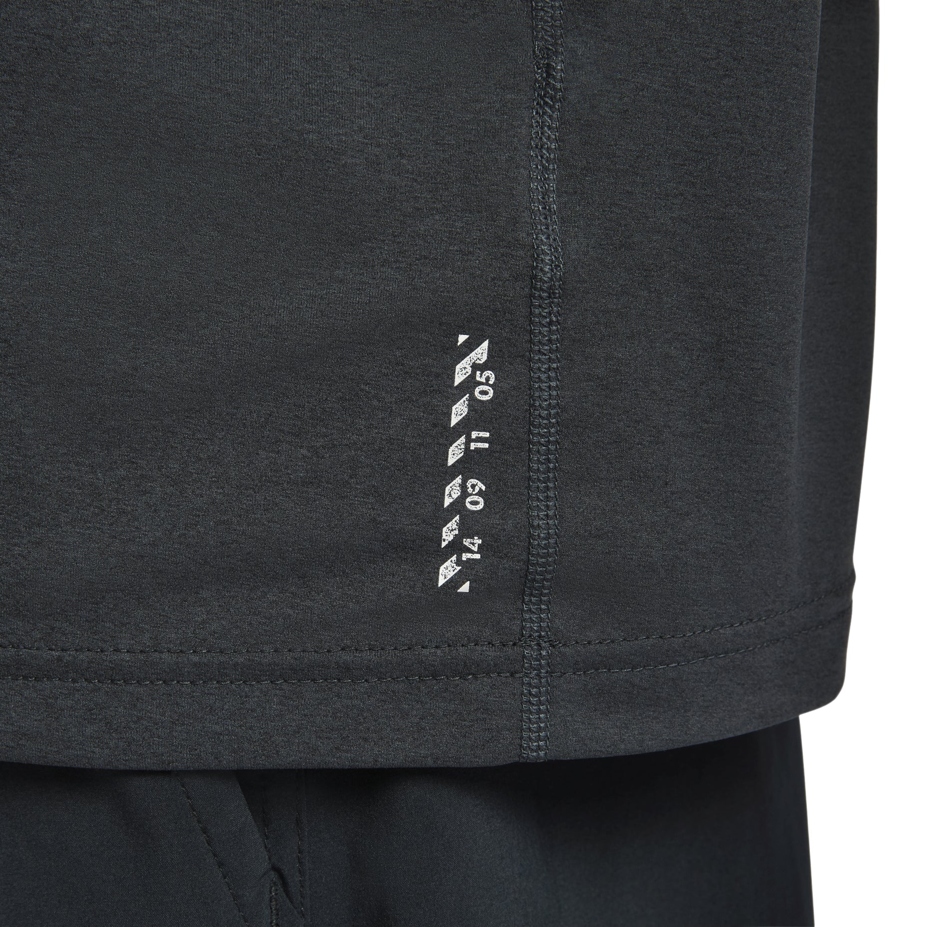 Nike Hyverse Dri-FIT UV T-Shirt Asia Sizing 'Black' HJ7008-045