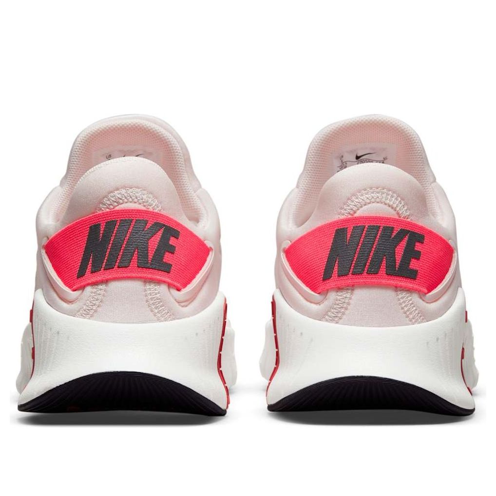 (WMNS) Nike Free Metcon 4 'Light Soft Pink Magic Ember' CZ0596-658