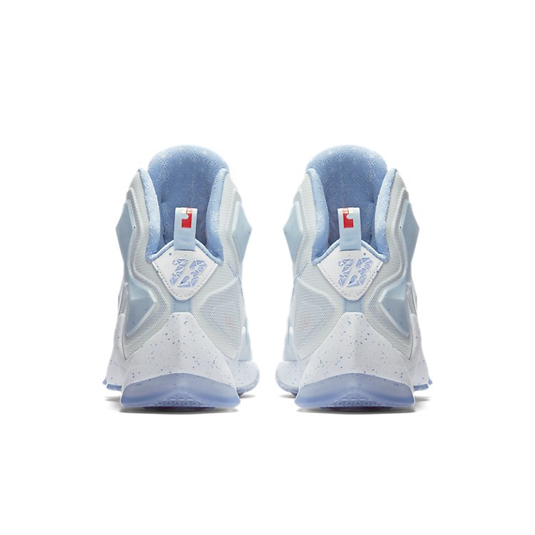 Nike LeBron 13 'Christmas' 816278-144