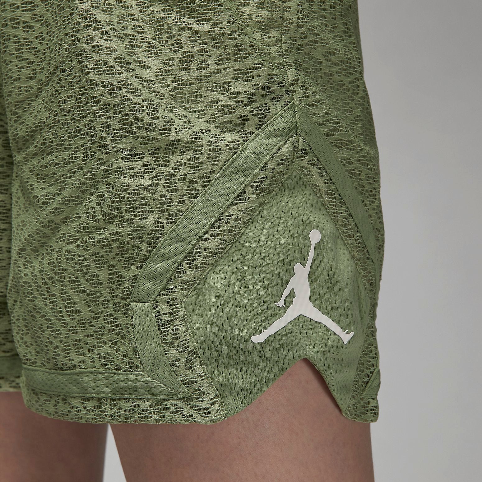 (WMNS) Air Jordan Sport Diamond Shorts 'Oil Green' DZ3220-386
