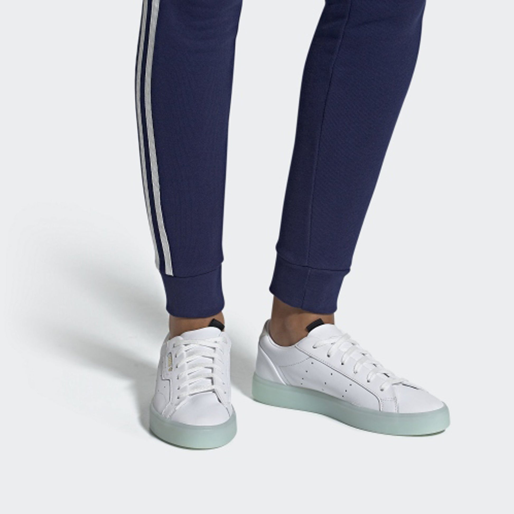 (WMNS) adidas Sleek 'Ice Mint' G27342