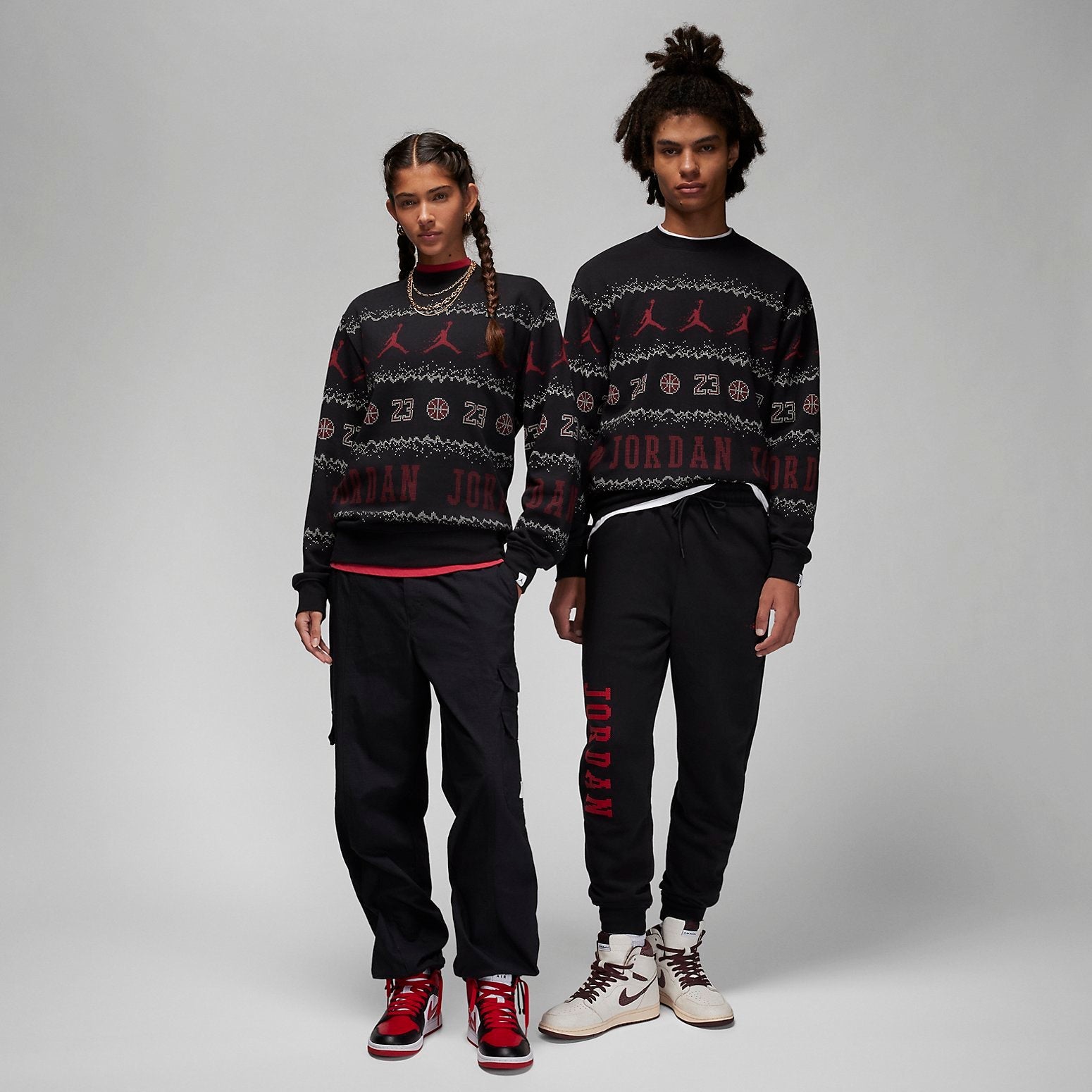 Air jordan essential holiday fleece crew 'Gym Red Black' FD7464-010