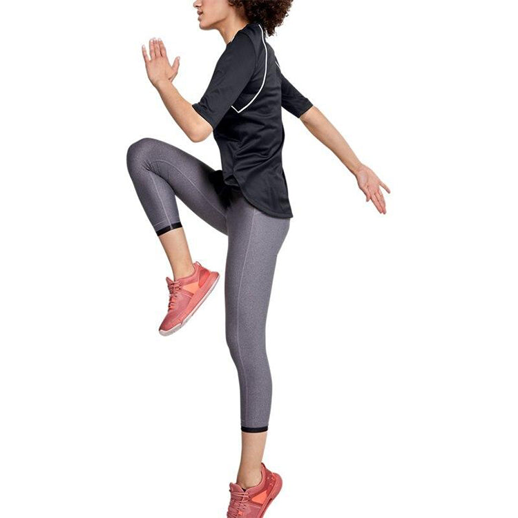 (WMNS) Under Armour Sun Armour Training Sports Sleeve Black 1355649-001