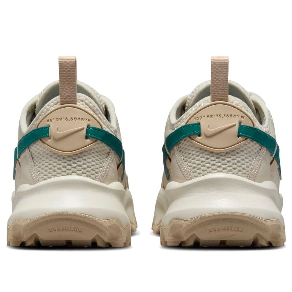 (WMNS) Nike TC 7900 'Light Orewood Brown' DD9682-110