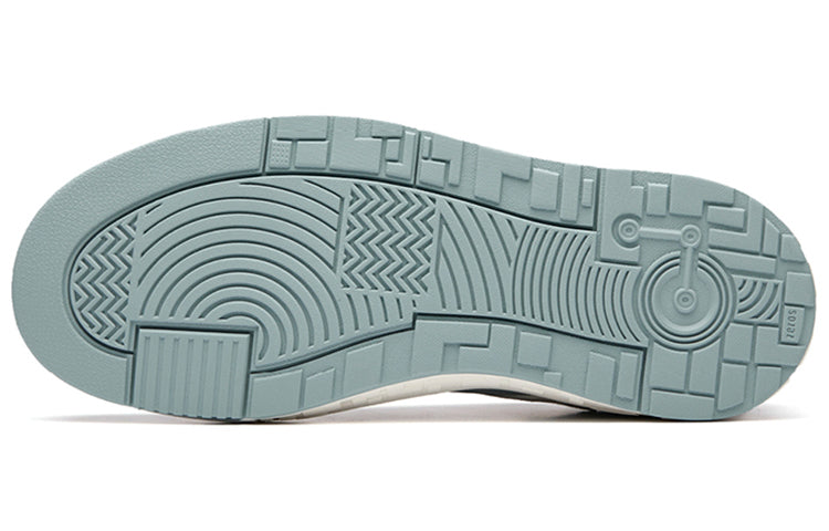 (WMNS) ANTA Street Fun Low 'White Blue' 122238066-8